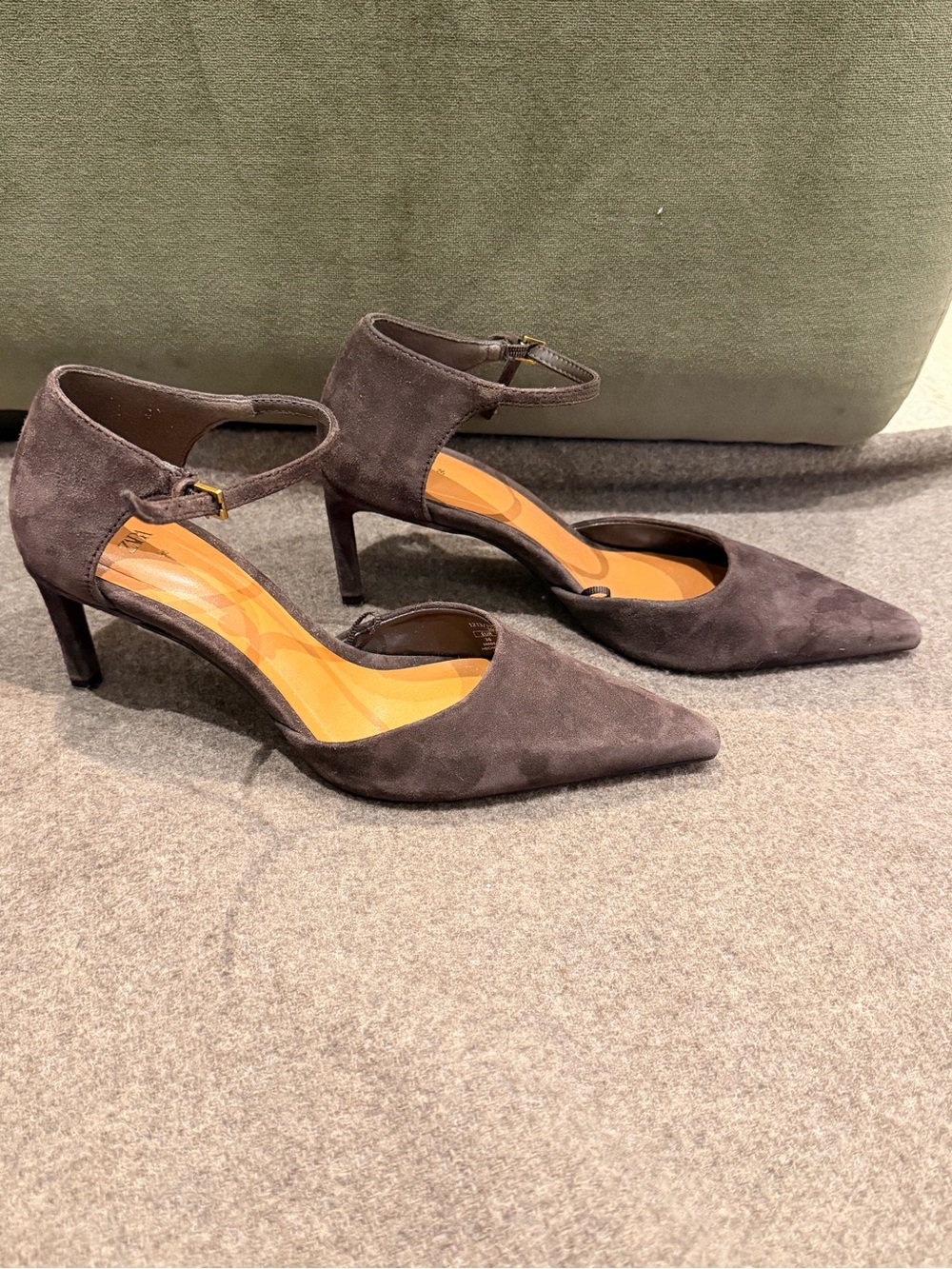 Zara Brown Suede Pointed-Toe Ankle-Strap Heels - Picture 3 of 4
